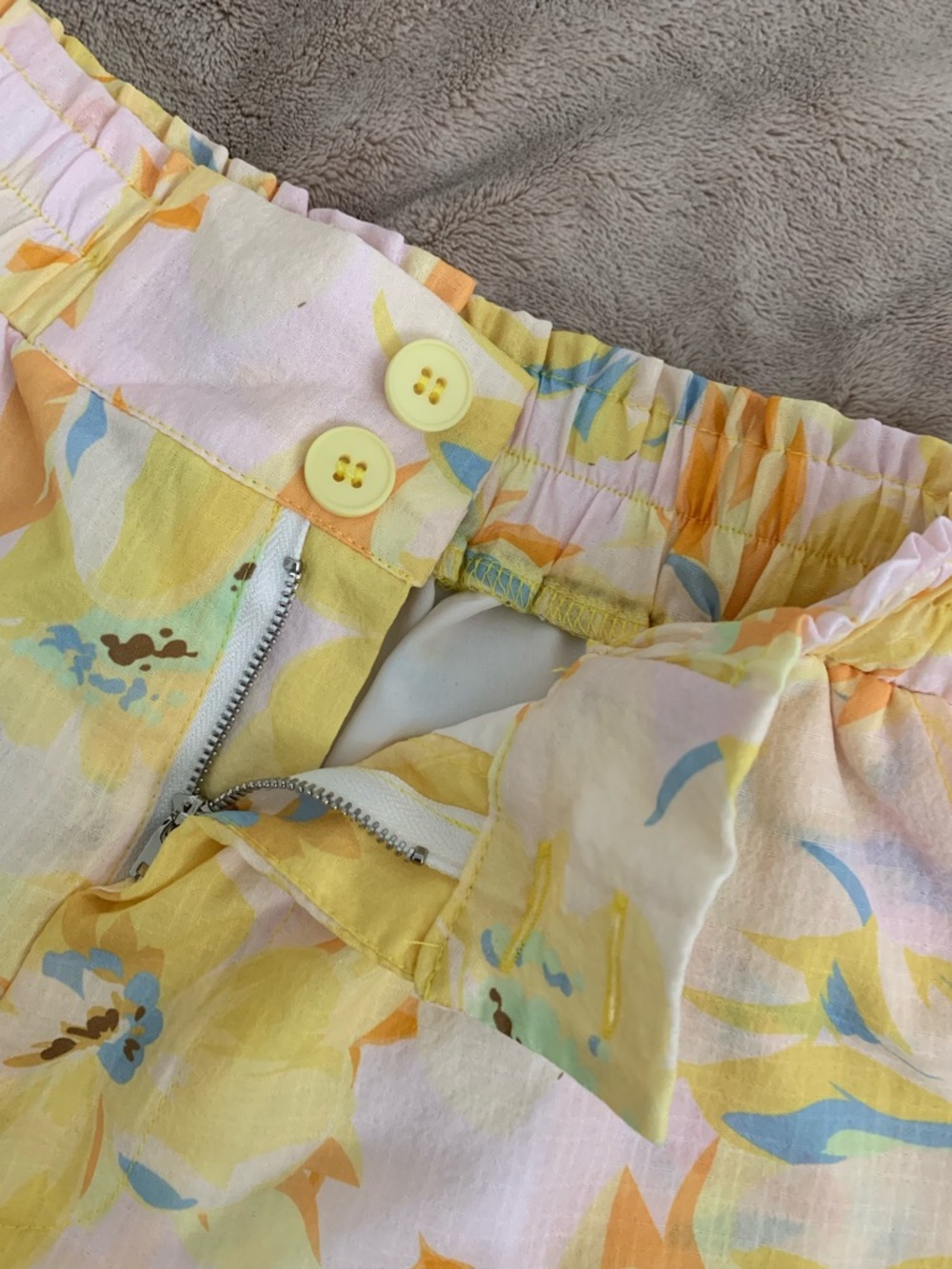 Yellow Floral Linen Blend 2 piece set - Picture 8 of 10